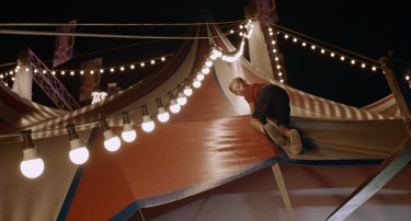 © flare film + Julia Lemke Ein Bild aus dem Film Zirkuskind
